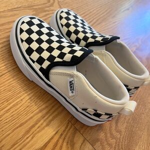 Brand New! Vans Kids Checkered Slip-On Shoes - Black and White